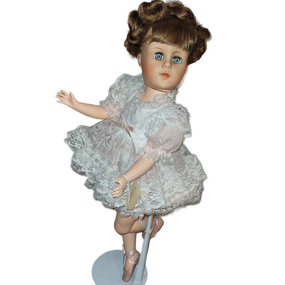 16" 1950's Vintage Valentine Mid Century Jointed  Ballerina Doll